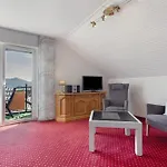 Haus Schoenblick Appartement *