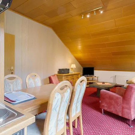 Haus Schoenblick 公寓