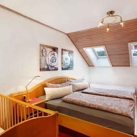 Haus Schoenblick アパート *