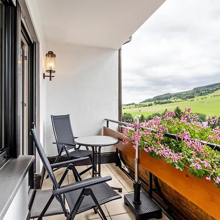 Haus Schoenblick Apartment *