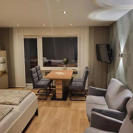 公寓 Haus Schoenblick *