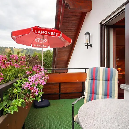 Haus Schoenblick Апартаменти