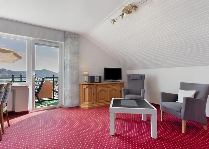 Haus Schoenblick 아파트 *