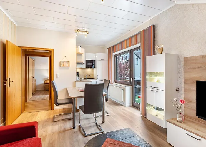 Haus Schoenblick Apartament Willingen (Upland)